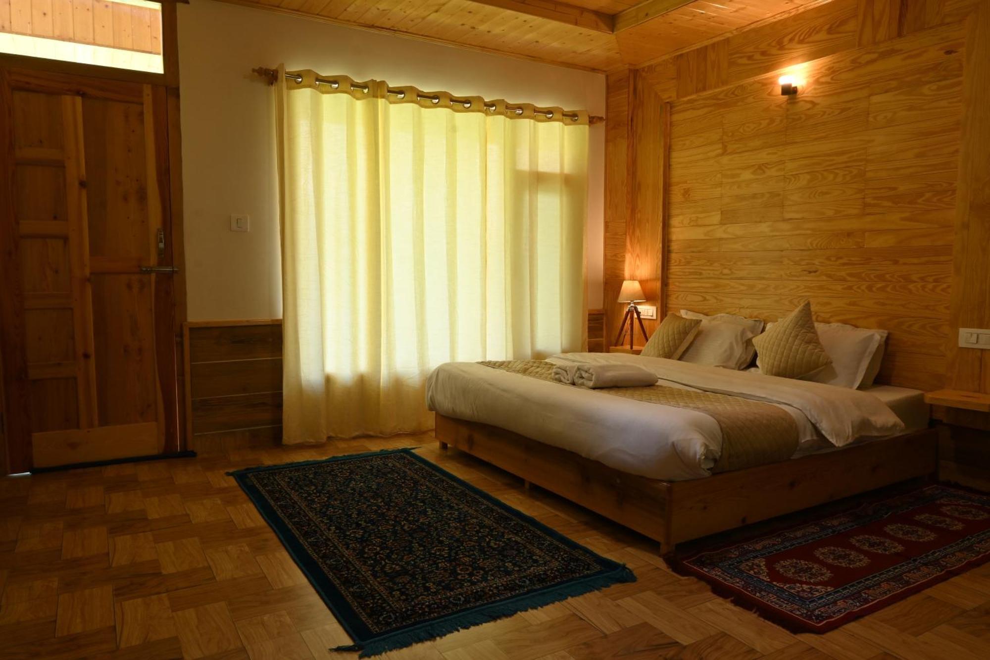 Cascade Mountain Retreat Manali Acomodação com café da manhã Exterior foto