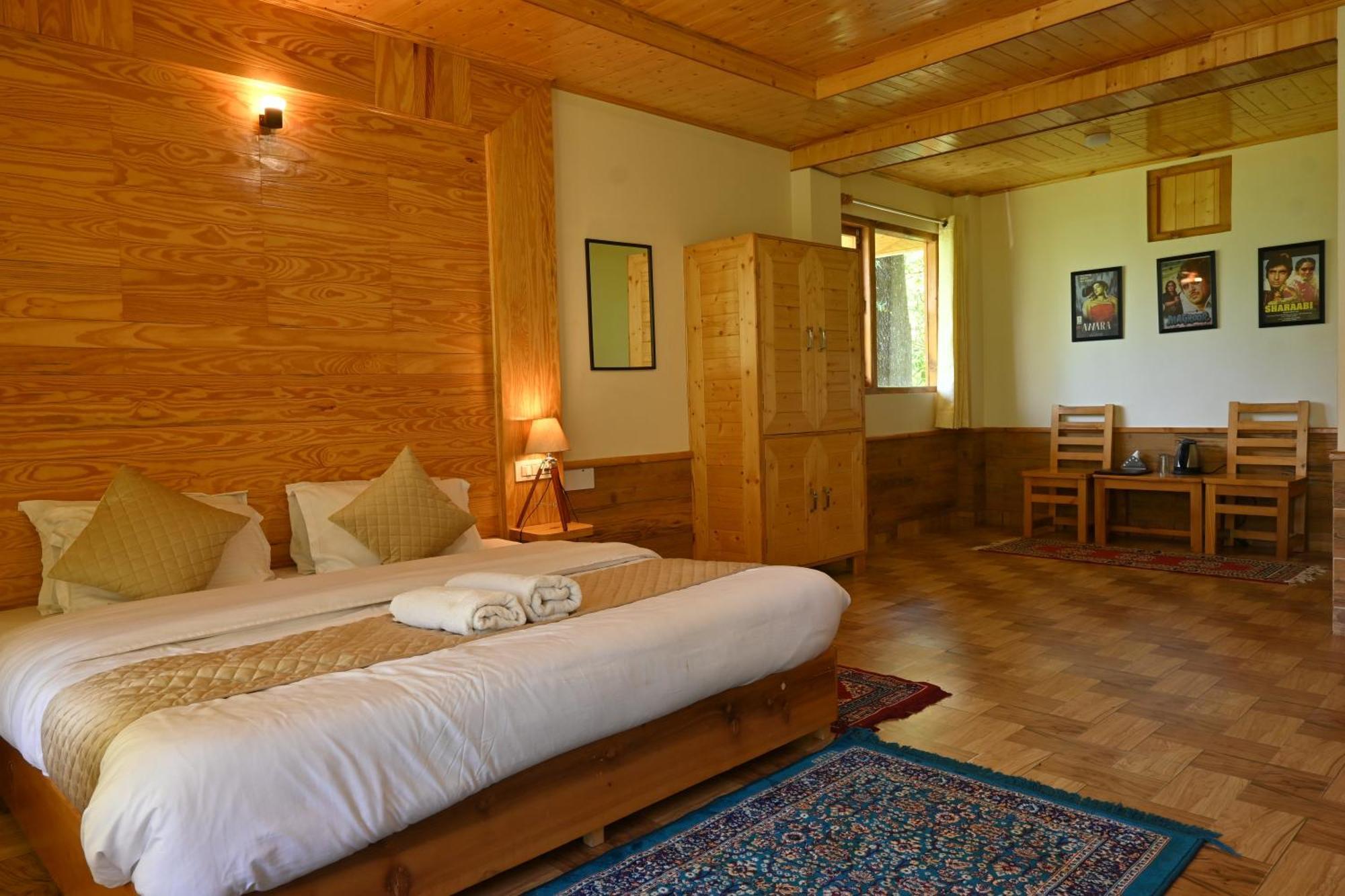 Cascade Mountain Retreat Manali Acomodação com café da manhã Exterior foto