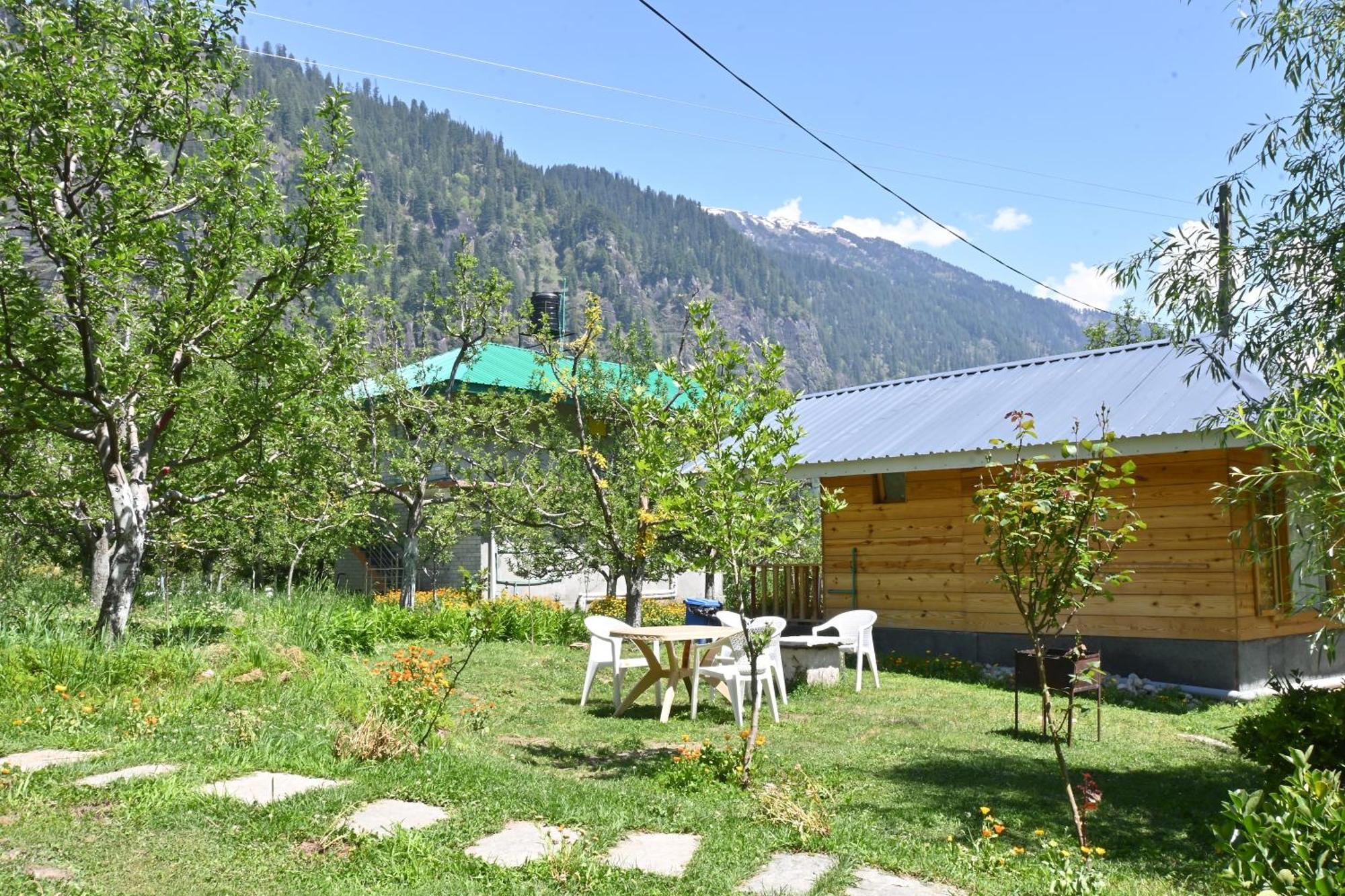 Cascade Mountain Retreat Manali Acomodação com café da manhã Exterior foto