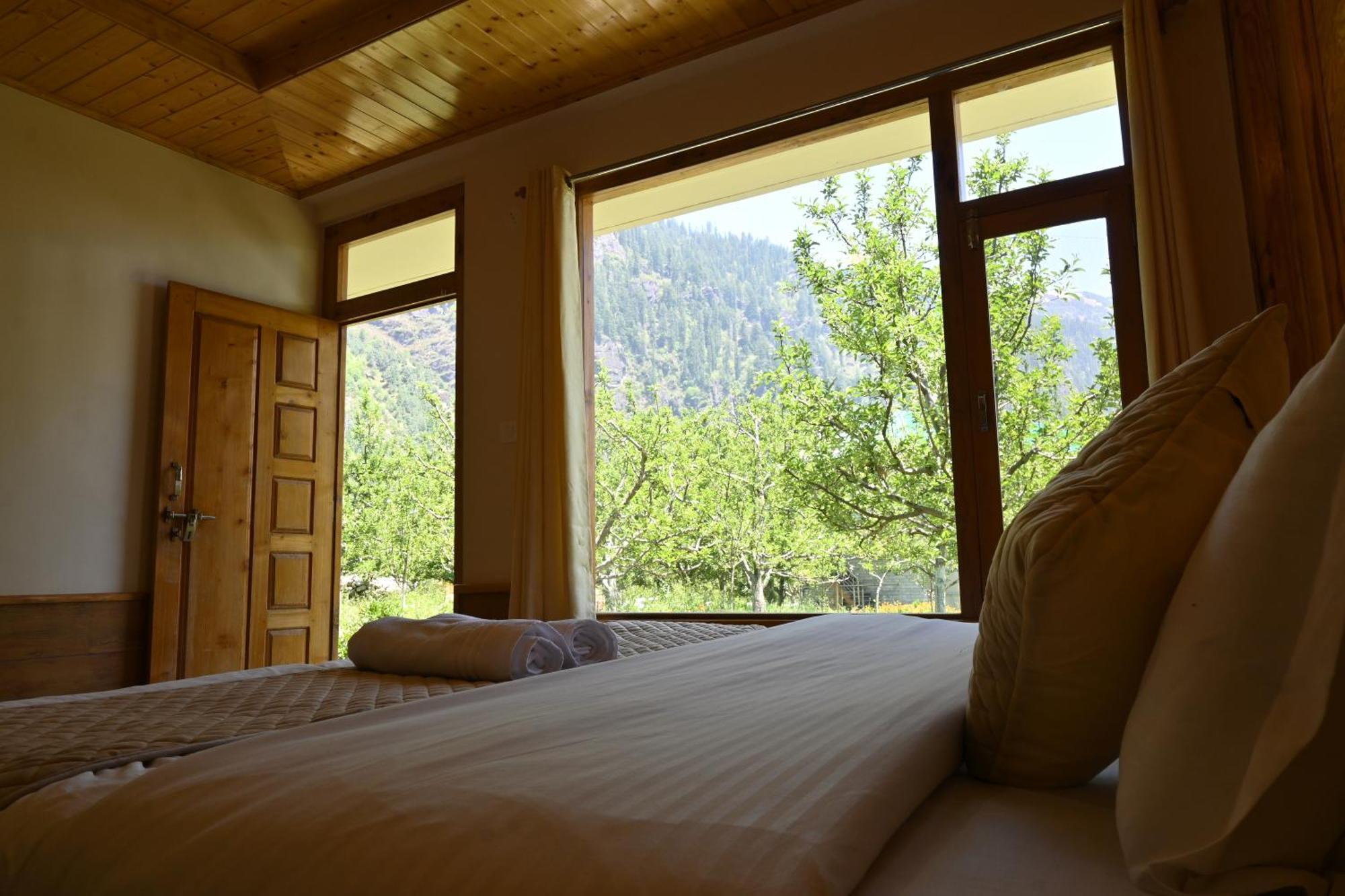 Cascade Mountain Retreat Manali Acomodação com café da manhã Exterior foto