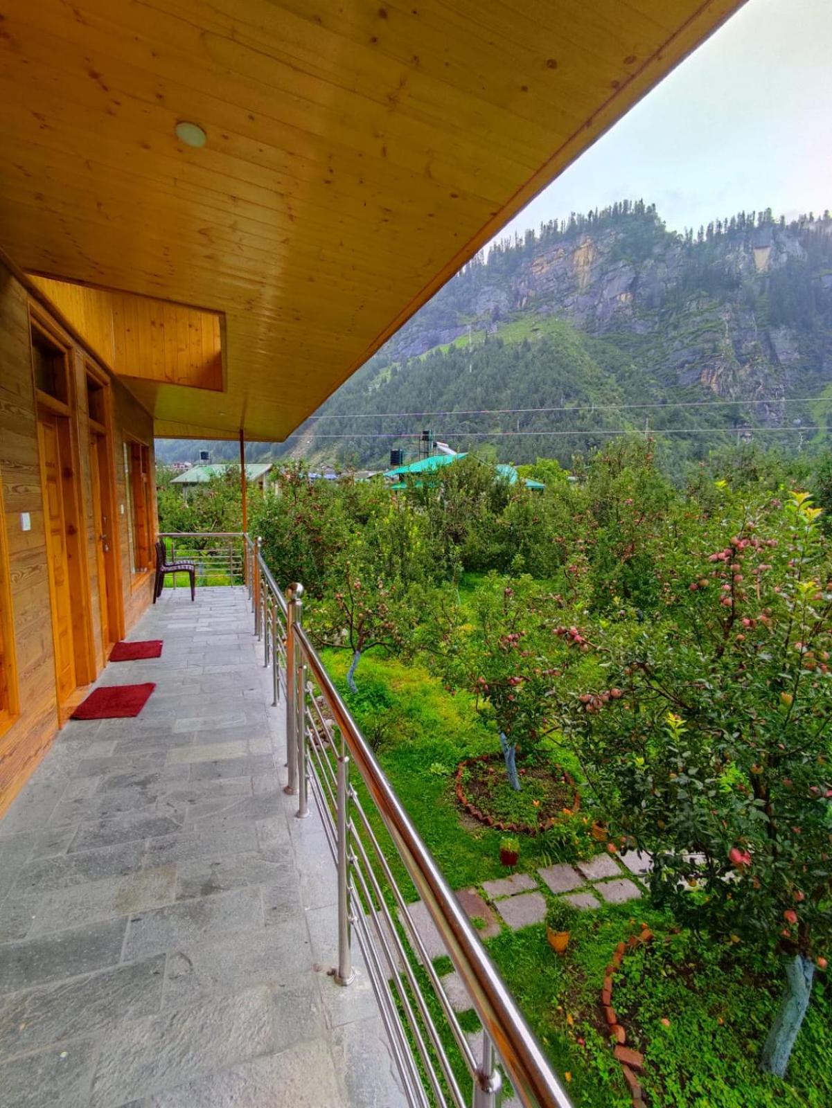 Cascade Mountain Retreat Manali Acomodação com café da manhã Exterior foto