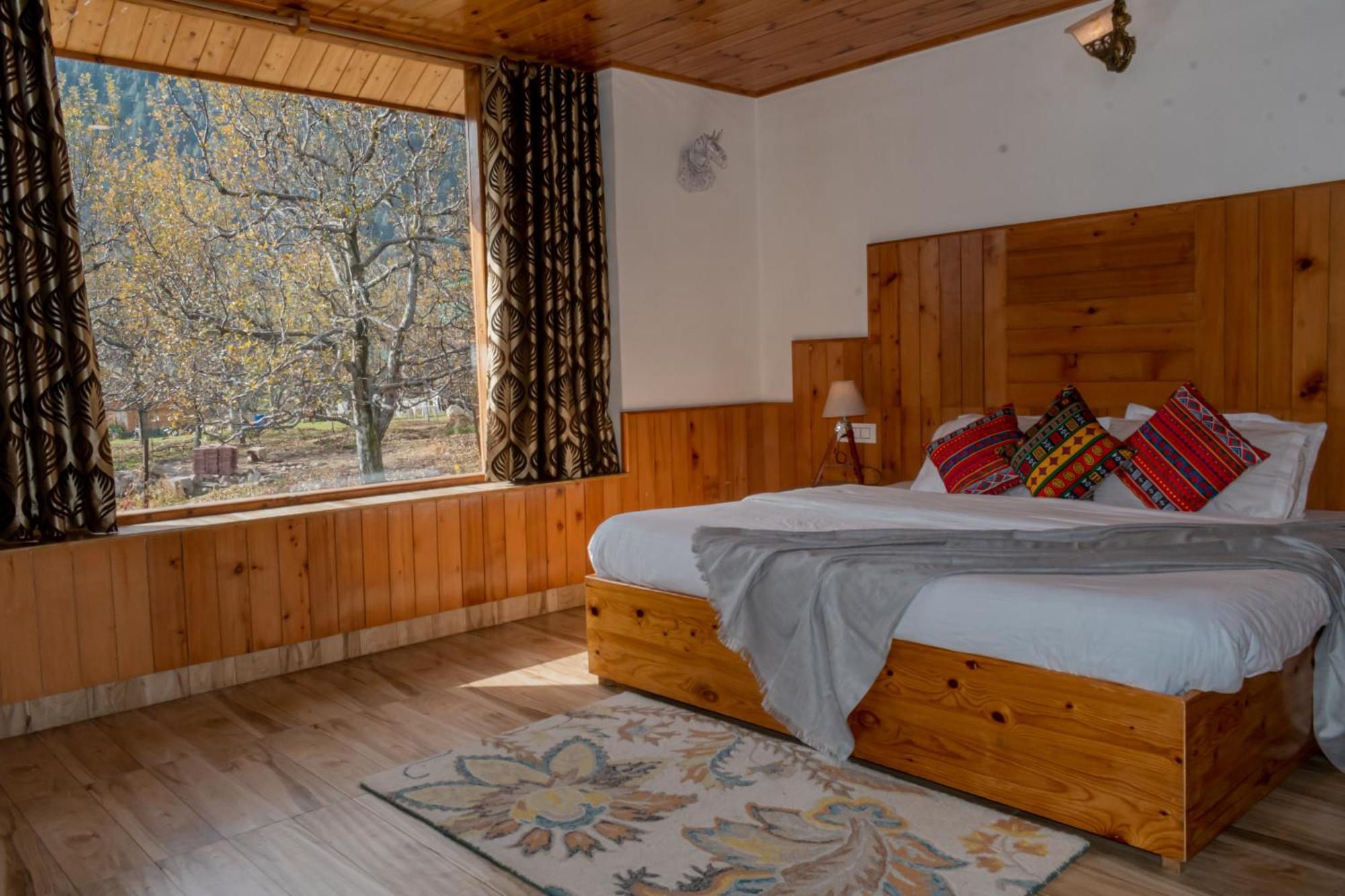 Cascade Mountain Retreat Manali Acomodação com café da manhã Exterior foto